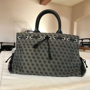 Dooney & Bourke Black/Gray Vintage Satchel Handbag